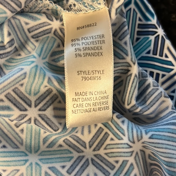 Max Studio - Picture 3 of 3